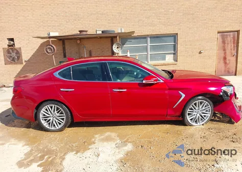 2021 Genesis G70 2.0T Rwd z USA, uszkodzony, nr VIN KMTG64LAXMU076561